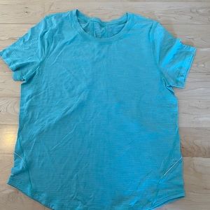 Lululemon top